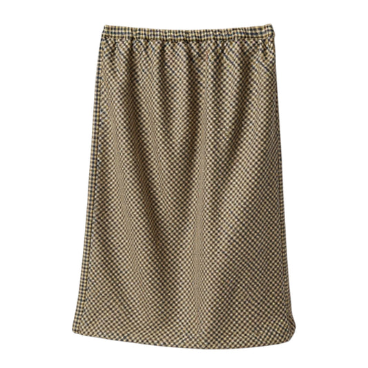 The Urban Tapestry: Italian Wool in Plaid Harmony