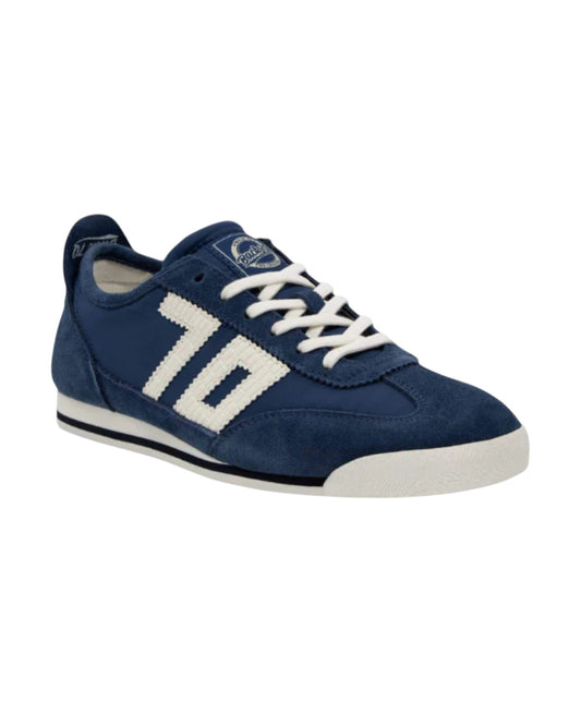 RETRO VIBE, MODERN COMFORT: THE NEXT STREETWEAR