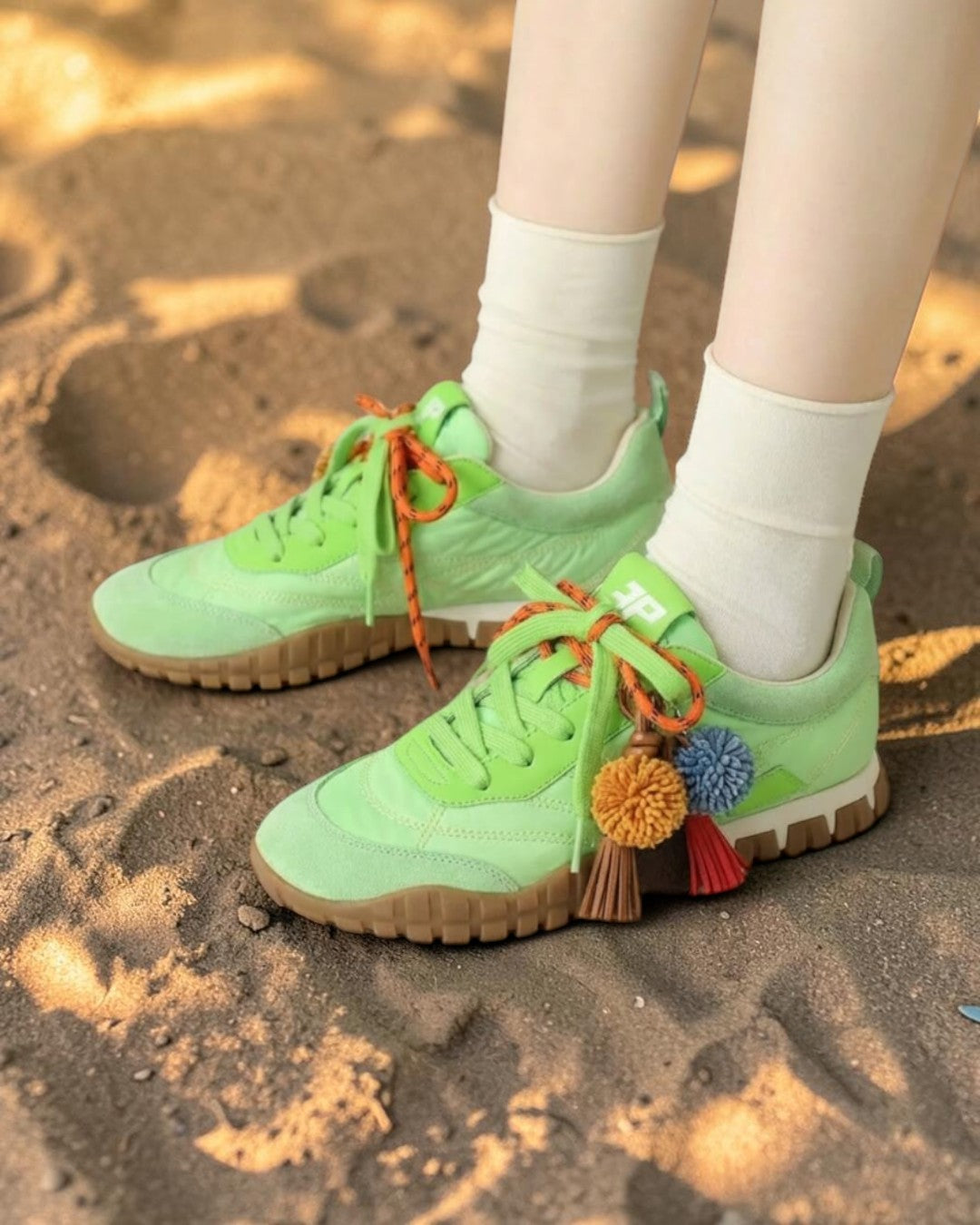 URBAN HARMONY: THE PLAYFUL SOLE