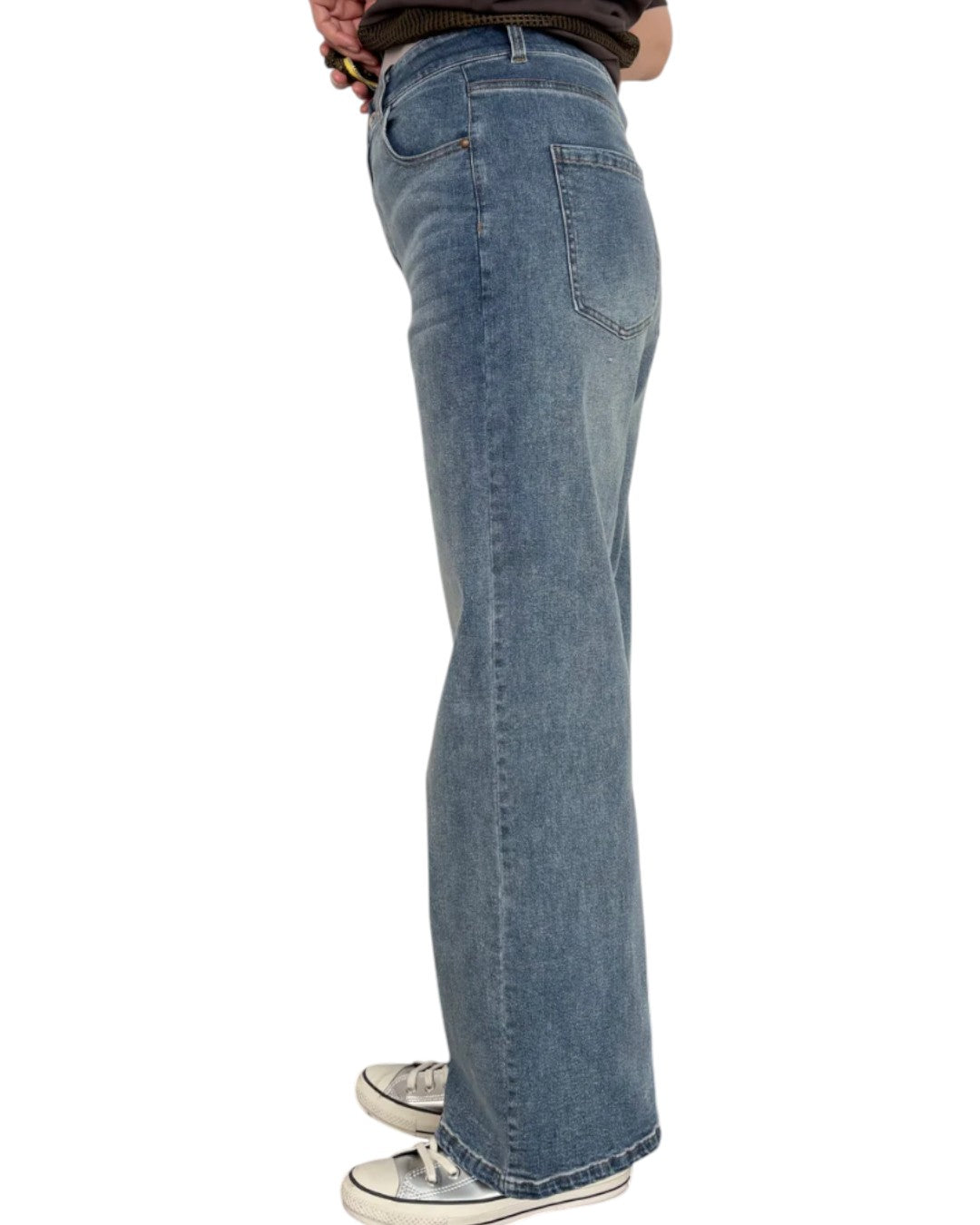 THE NEW DENIM CONCEPT: LUXE SEMI-WIDE JEANS