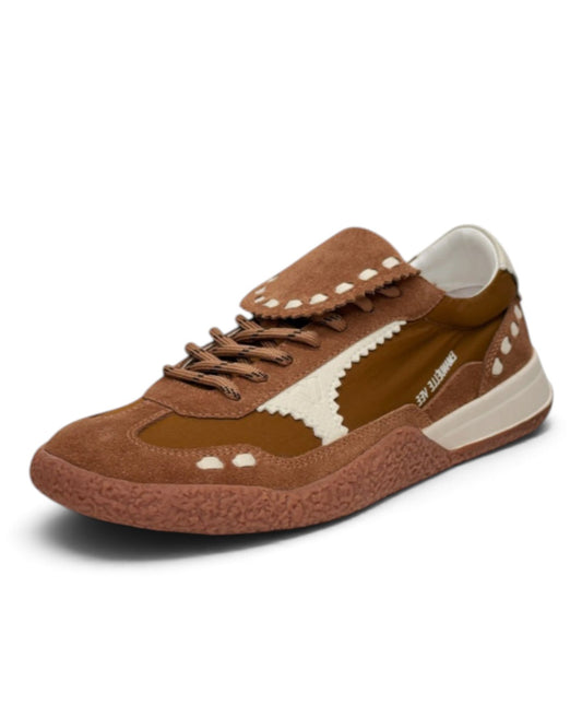 RETRO ELEGANCE & ITALIAN TOUCH: SUEDE STITCH SNEAKERS