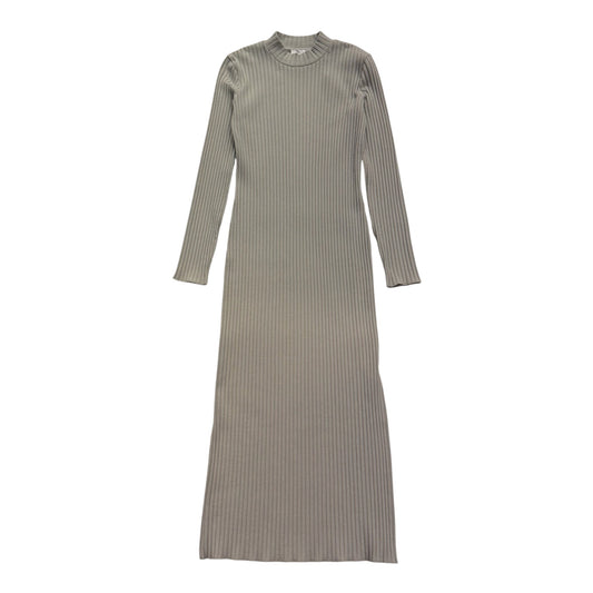 The Sculpted Silence: Olive Ribbed Knit Muse