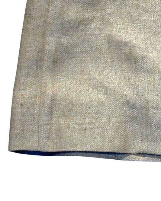 ETHEREAL LINEN RADIANCE: THE NEAPOLITAN BREEZE