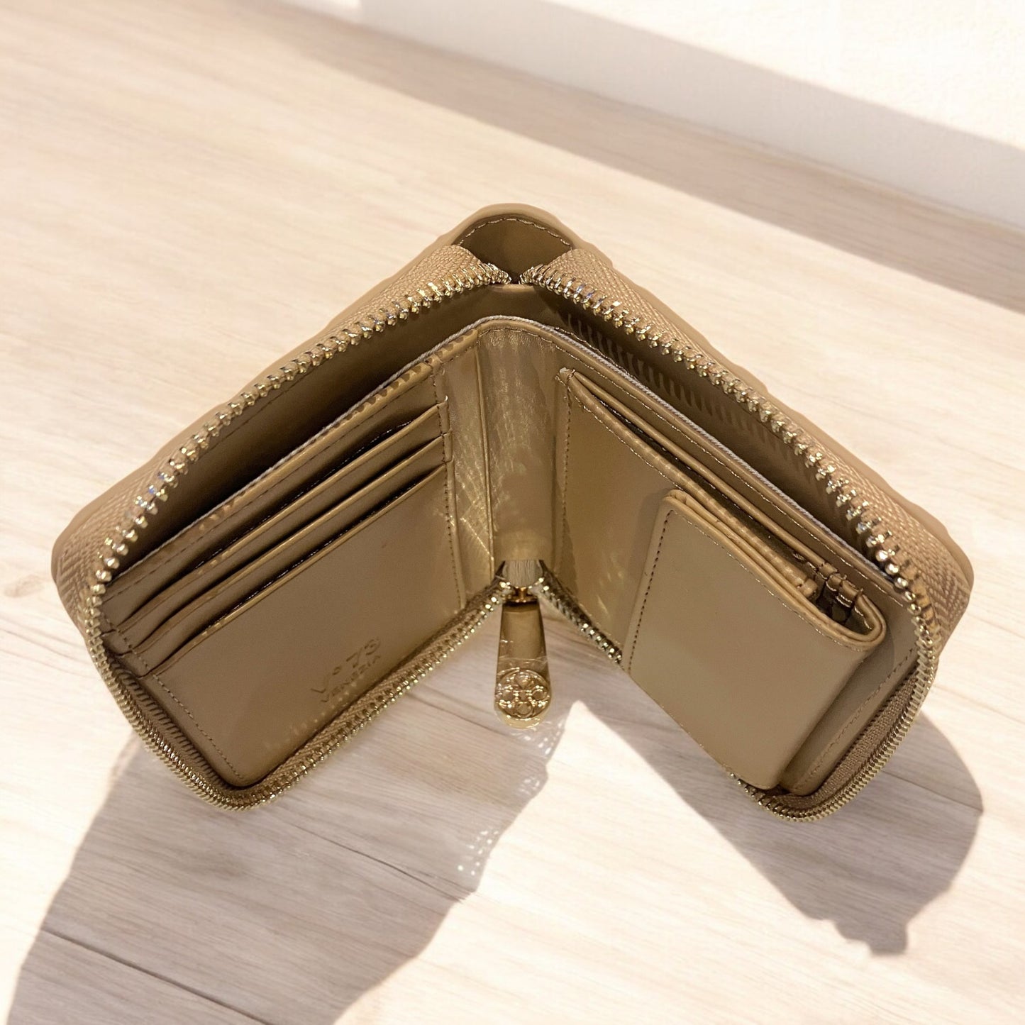 Bi-Fold Wallet