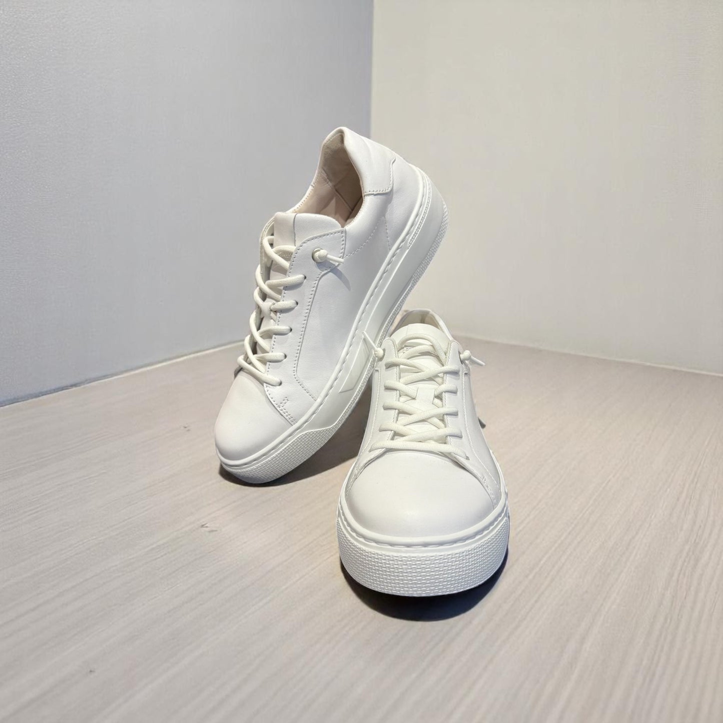Elastic Cord Platform Sneakers