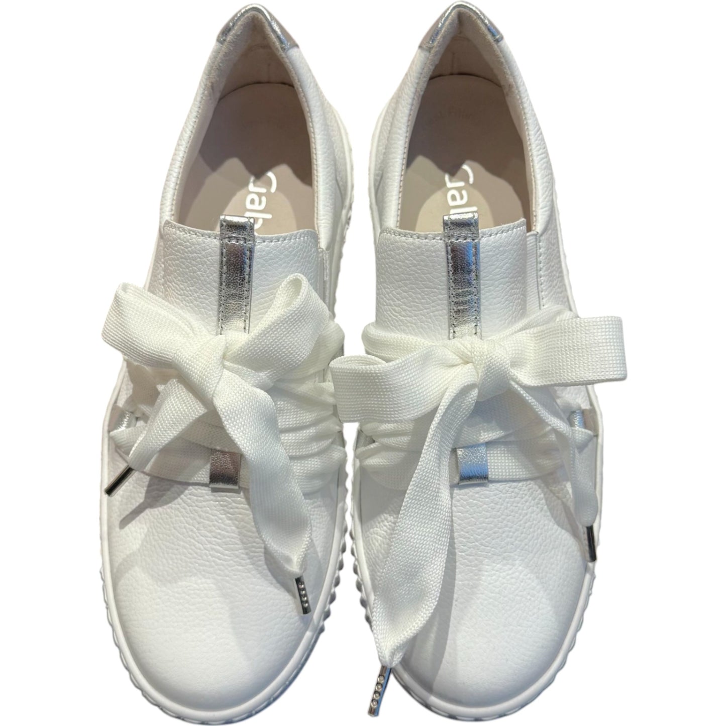 Ribbon Leather Sneakers