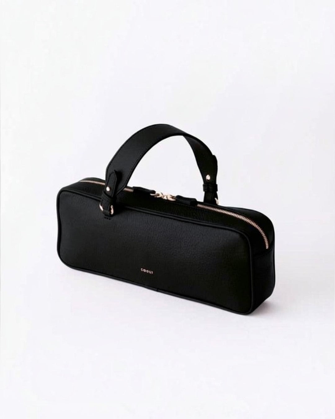 TIMELESS GEOMETRY & ARCHITECTURAL ELEGANCE: ITALIAN HANDCRAFTED LEATHER BAGUETTE