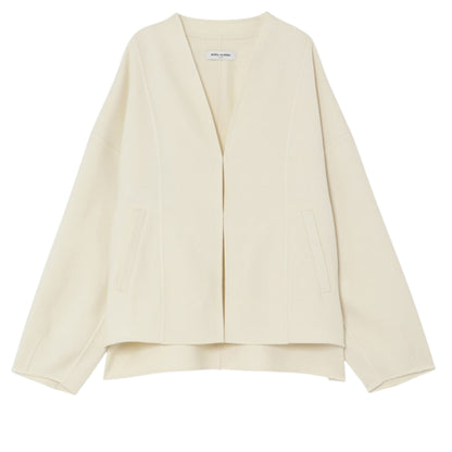 The Sculpted Ivory: Double-Face Wool Harmony