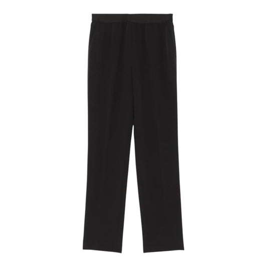 The Sculpted Drape: Effortless Elegance in Double-Cross Stretch