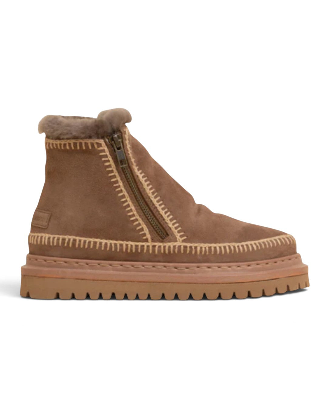 CRAFTED WARMTH, POETIC STEPS: LAIDBACKLONDON SETSU 4.0 CROCHET ANKLE BOOTS