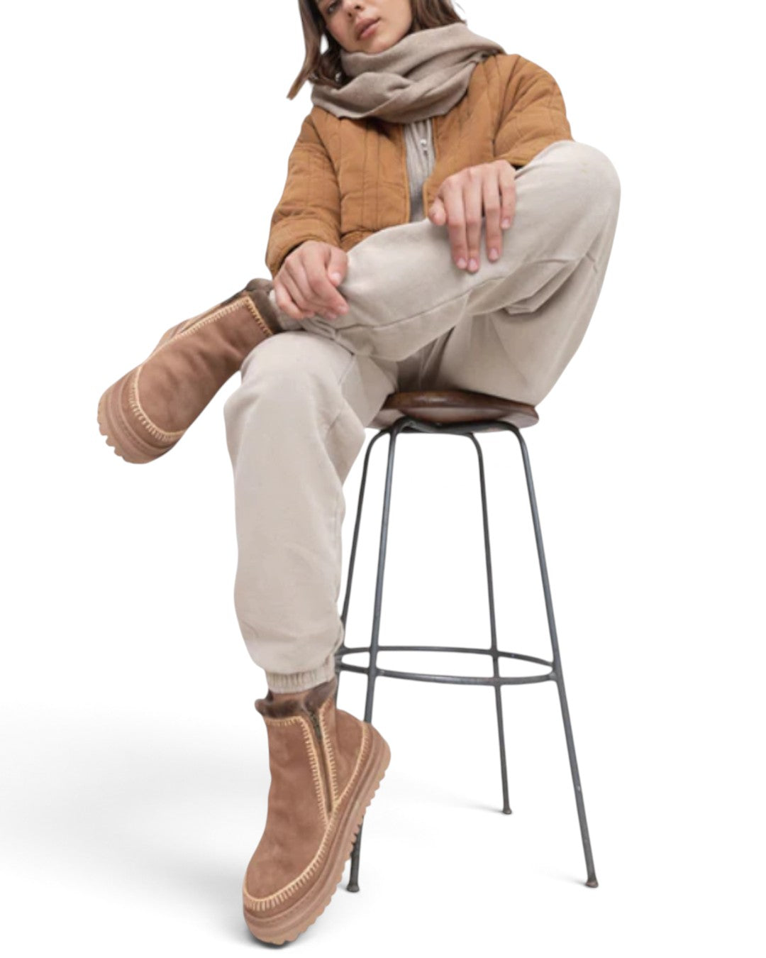 CRAFTED WARMTH, POETIC STEPS: LAIDBACKLONDON SETSU 4.0 CROCHET ANKLE BOOTS