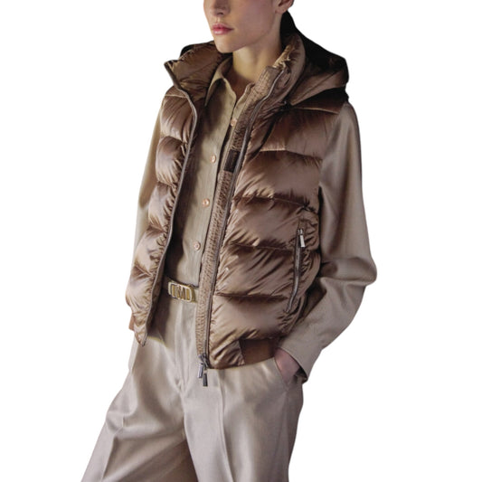 LAYRE-HC　The Urban Glow: Moca Camel Down Hooded Vest