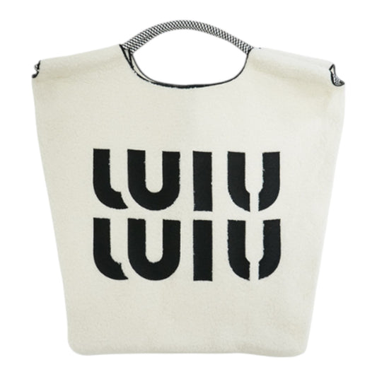 The Cozy Paris Daily: Teddy Embroidered Tote Bag