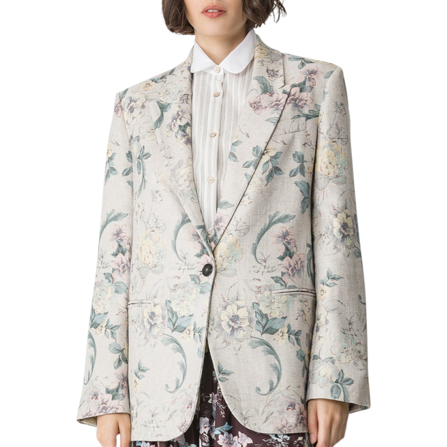 Peonia My Love: A Vernal Waltz in Linen & Light
