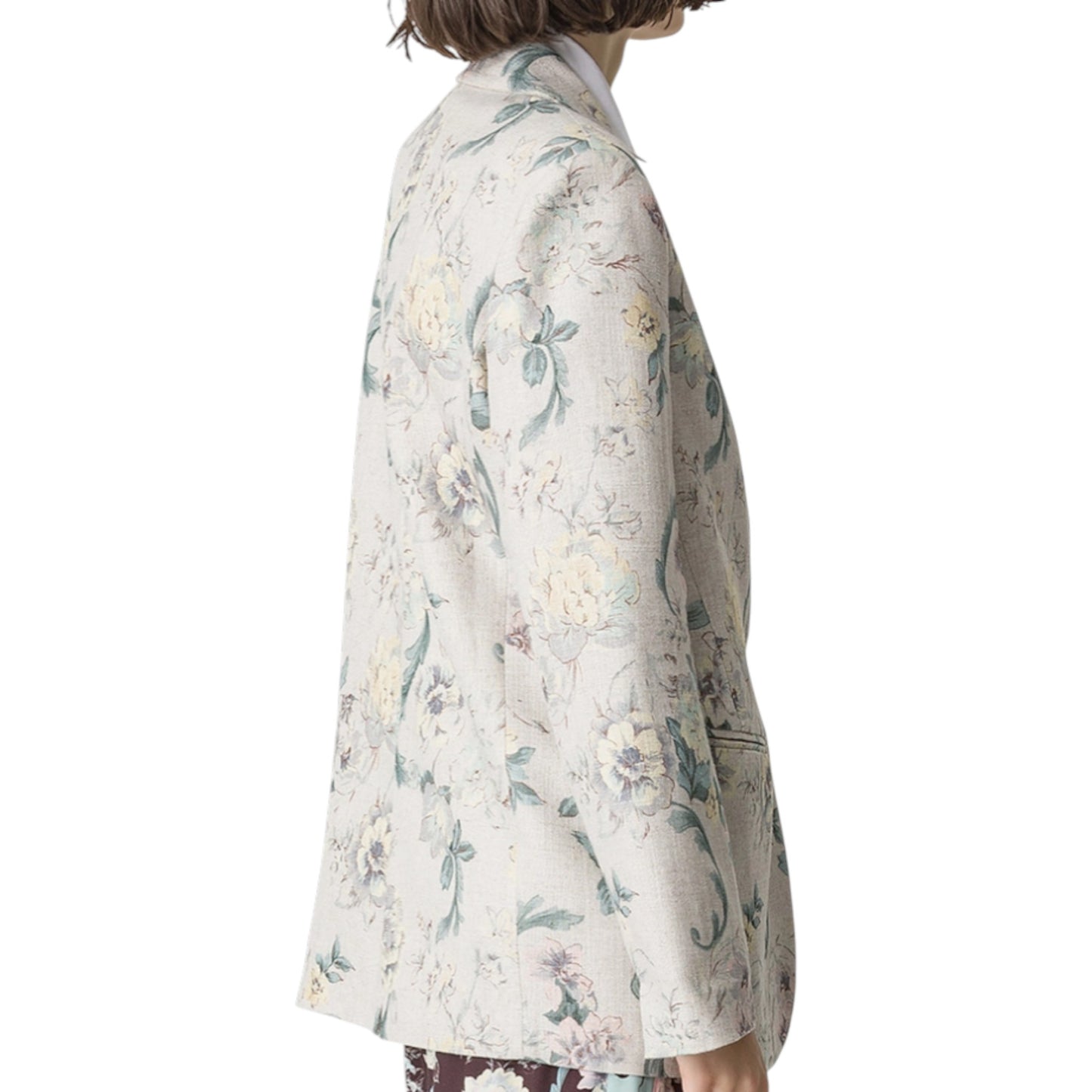 Peonia My Love: A Vernal Waltz in Linen & Light