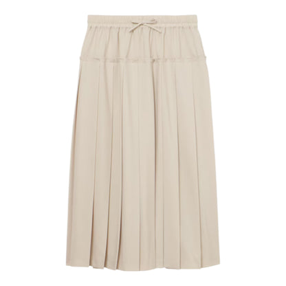 THE SILENT ECHO: ARCHITECTURAL WOOL-LIKE PLEATS