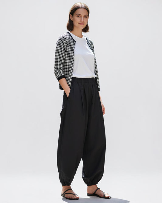 BREEZY GEOMETRY: THE GINGHAM KNIT CARDIGAN