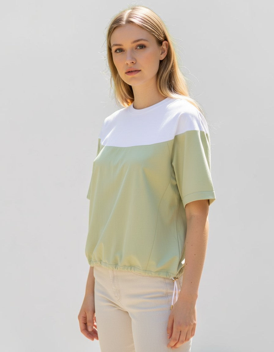 BEYOND THE JERSEY: THE ELEGANT LIGHT PONTE WITH DRAWSTRING