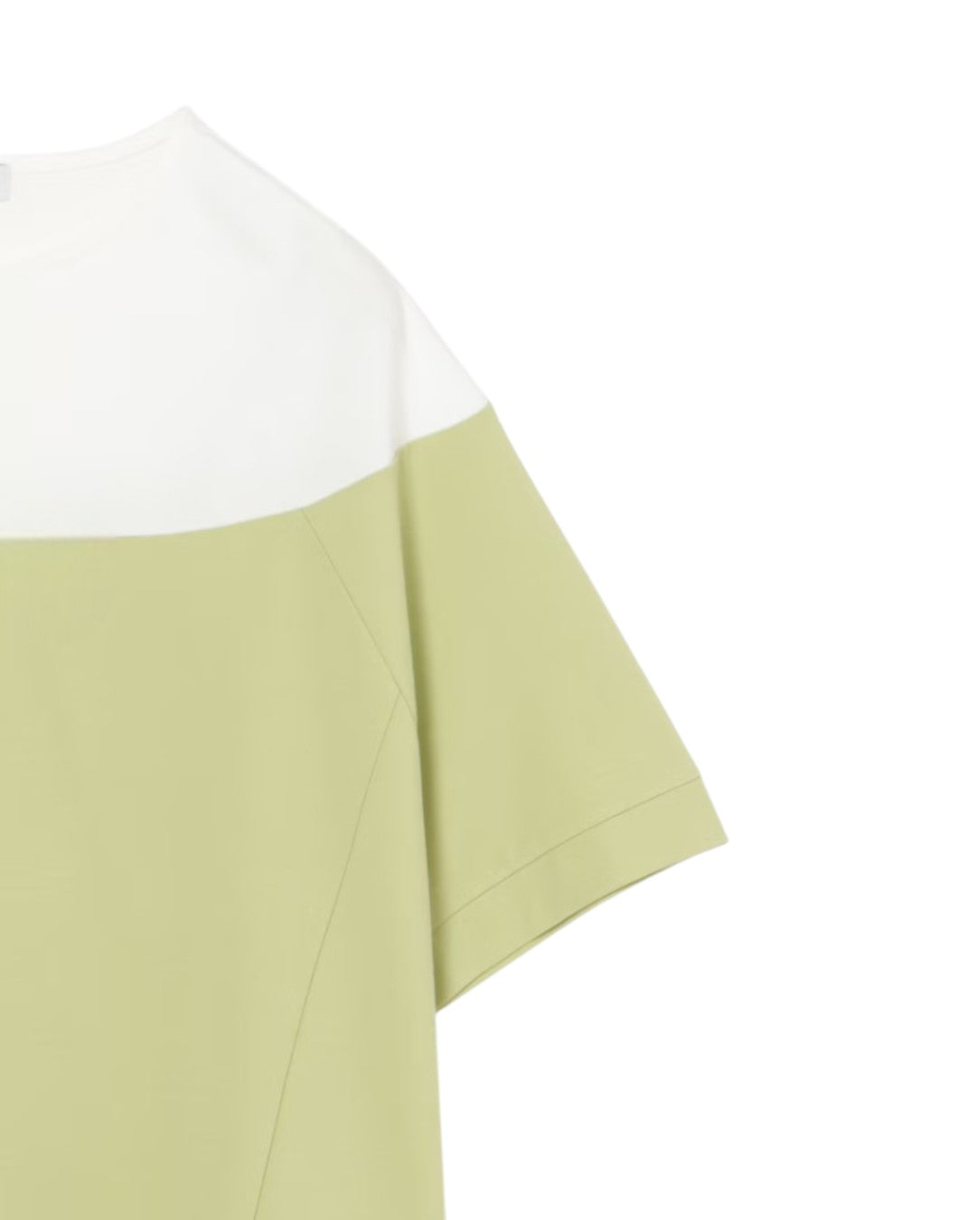 BEYOND THE JERSEY: THE ELEGANT LIGHT PONTE WITH DRAWSTRING