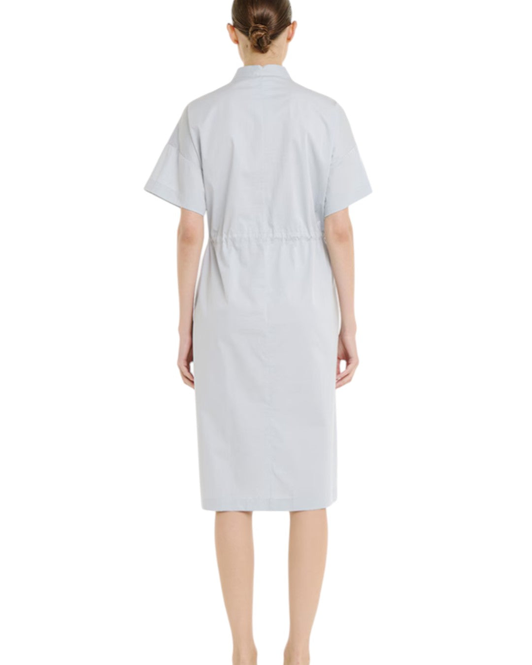 ARCHITECTURAL SILHOUETTE AND URBAN COOL: THE STRETCH COTTON DRESS