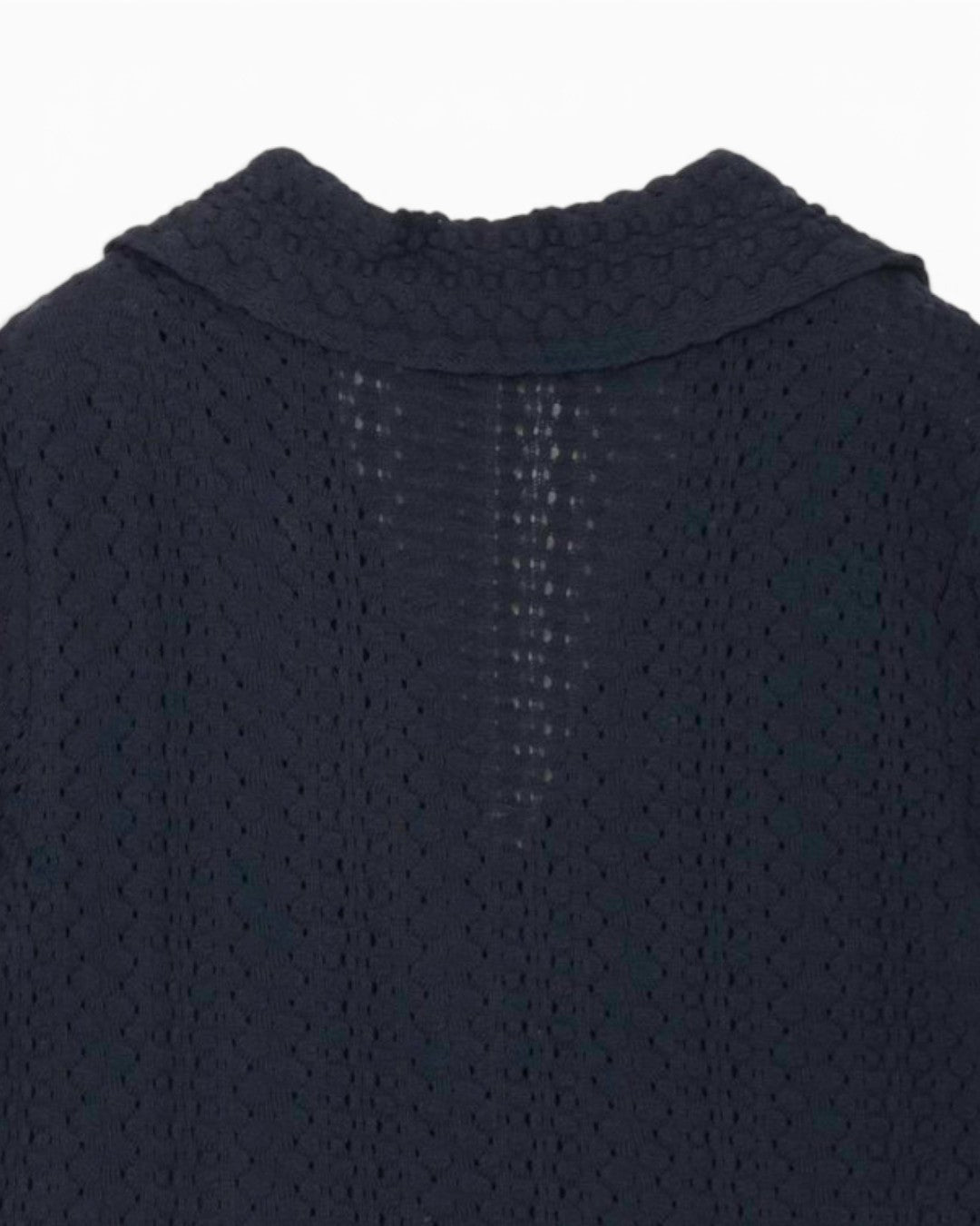 WHISPER OF THE OCEAN BREEZE: THE LACE KNIT