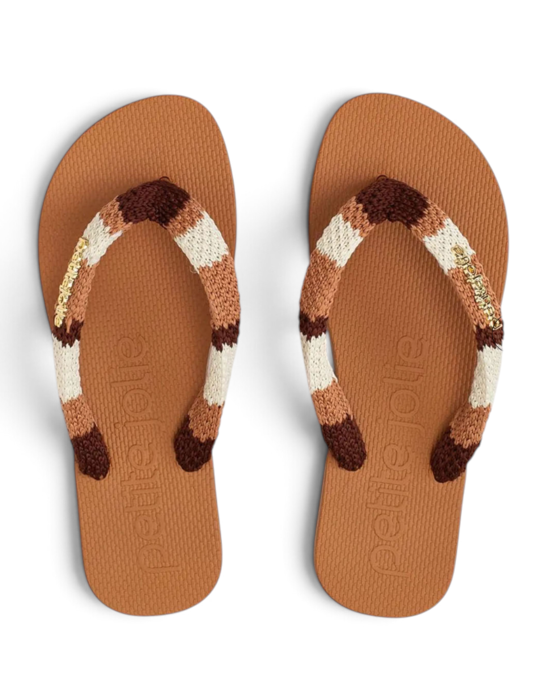 SUN-KISSED CRAFTS: BRAZILIAN BEACH ELEGANCE