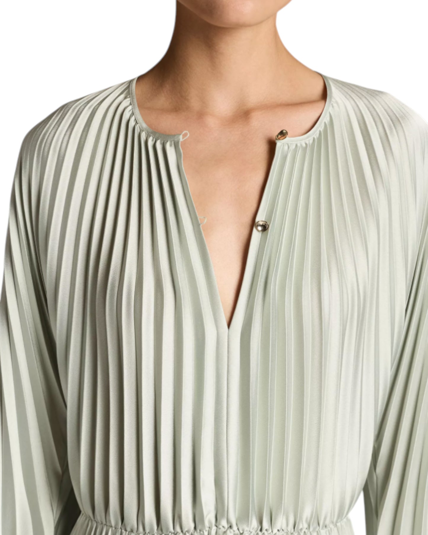 WHISPER OF SATIN: RADIANT MOVEMENT