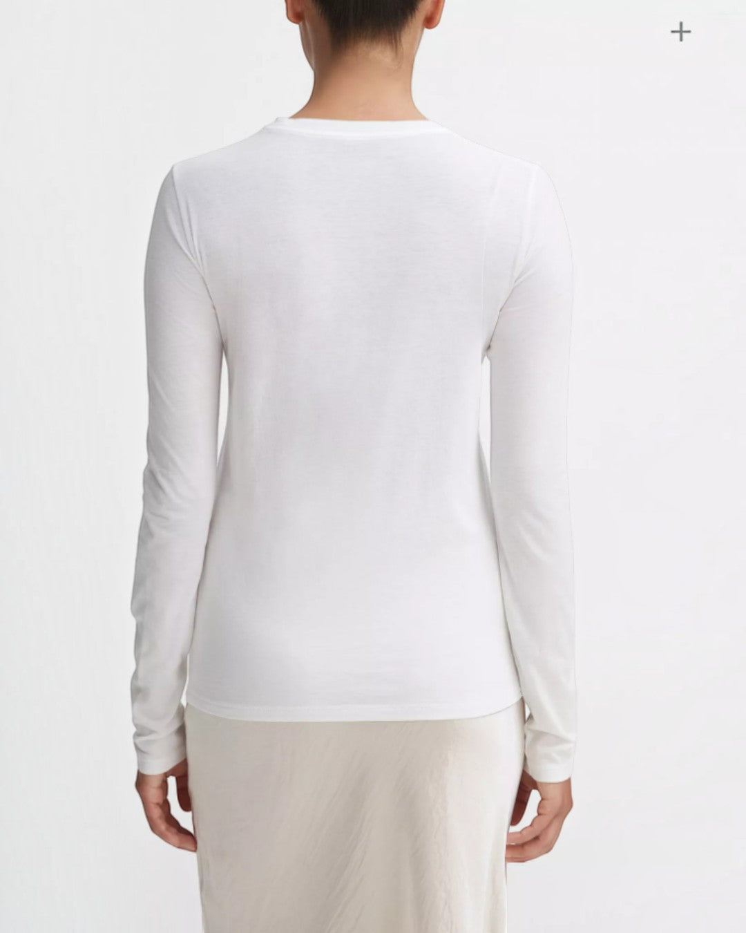 THE TOUCH OF SILK-LIKE COTTON: PIMA ESSENTIAL