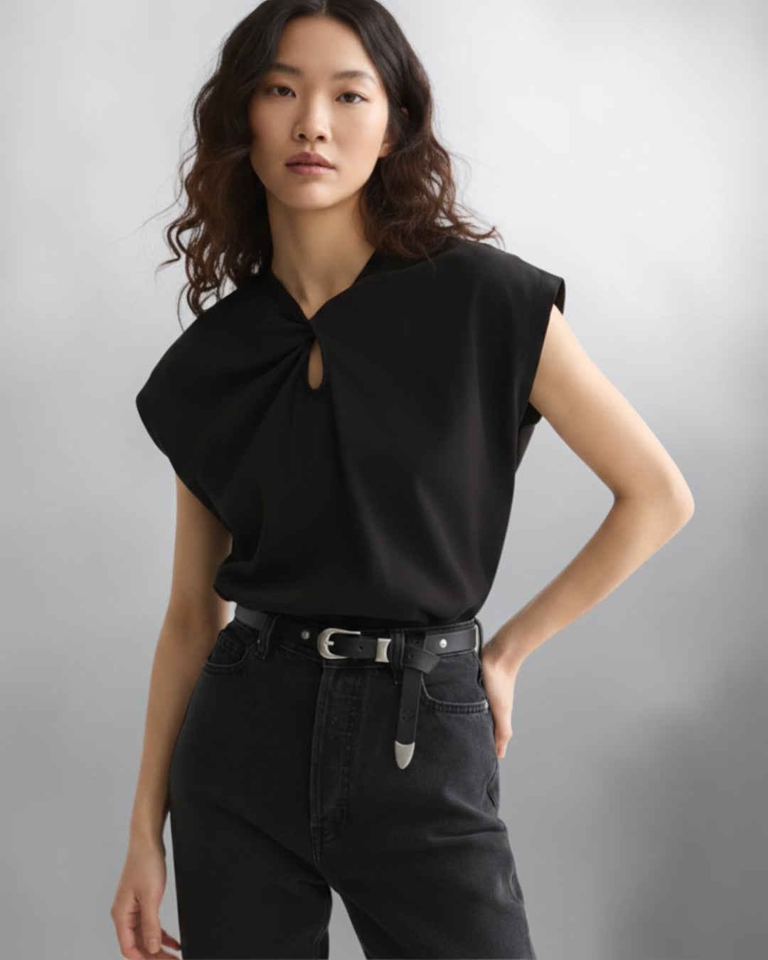 ELEGANCE IN A TWIST: TWISTED NECKLINE T-SHIRT