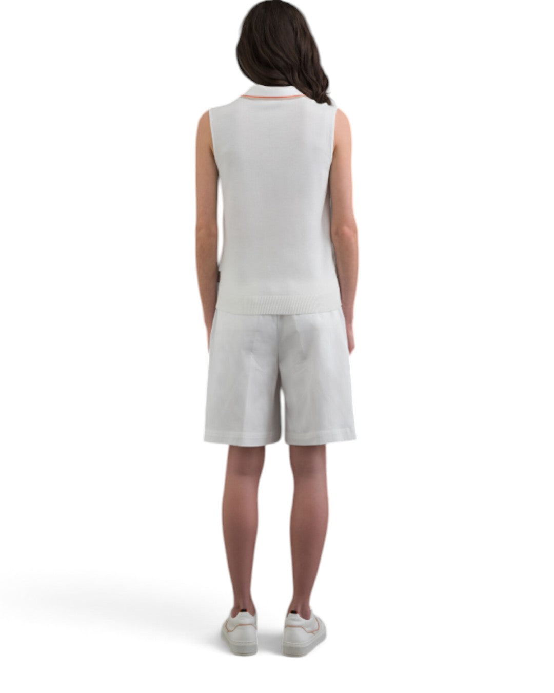 SPORTY ELEGANCE & TECHNICAL INNOVATION: SLEEVELESS POLO VEST "SHANQIN-CRE"
