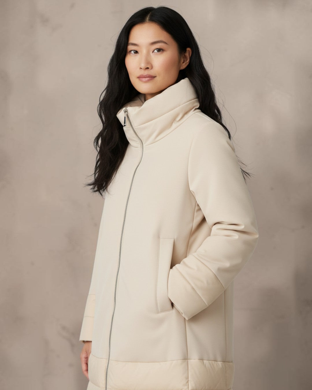 PURE LUXURY & ITALIAN SILHOUETTE: CASHMERE WOOL DOWN COAT "SORAYA-LE"
