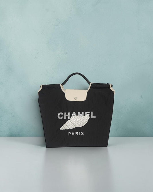 CHIC DES PLAGES PARIS: THE CONCH SHELL EMBROIDERY TOTE