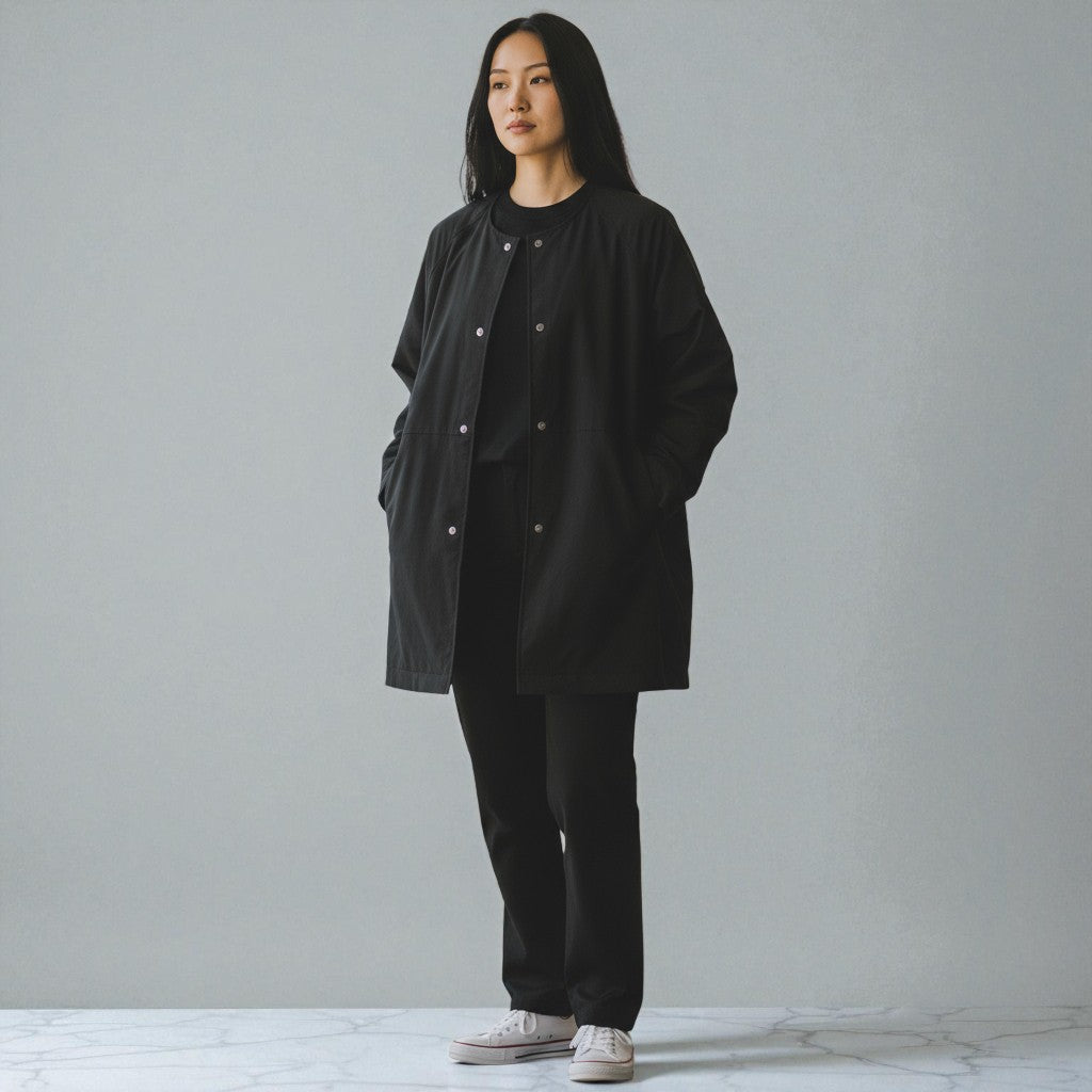 The Minimalist Warmth: VICTORIA DOWN Crew Neck Coat