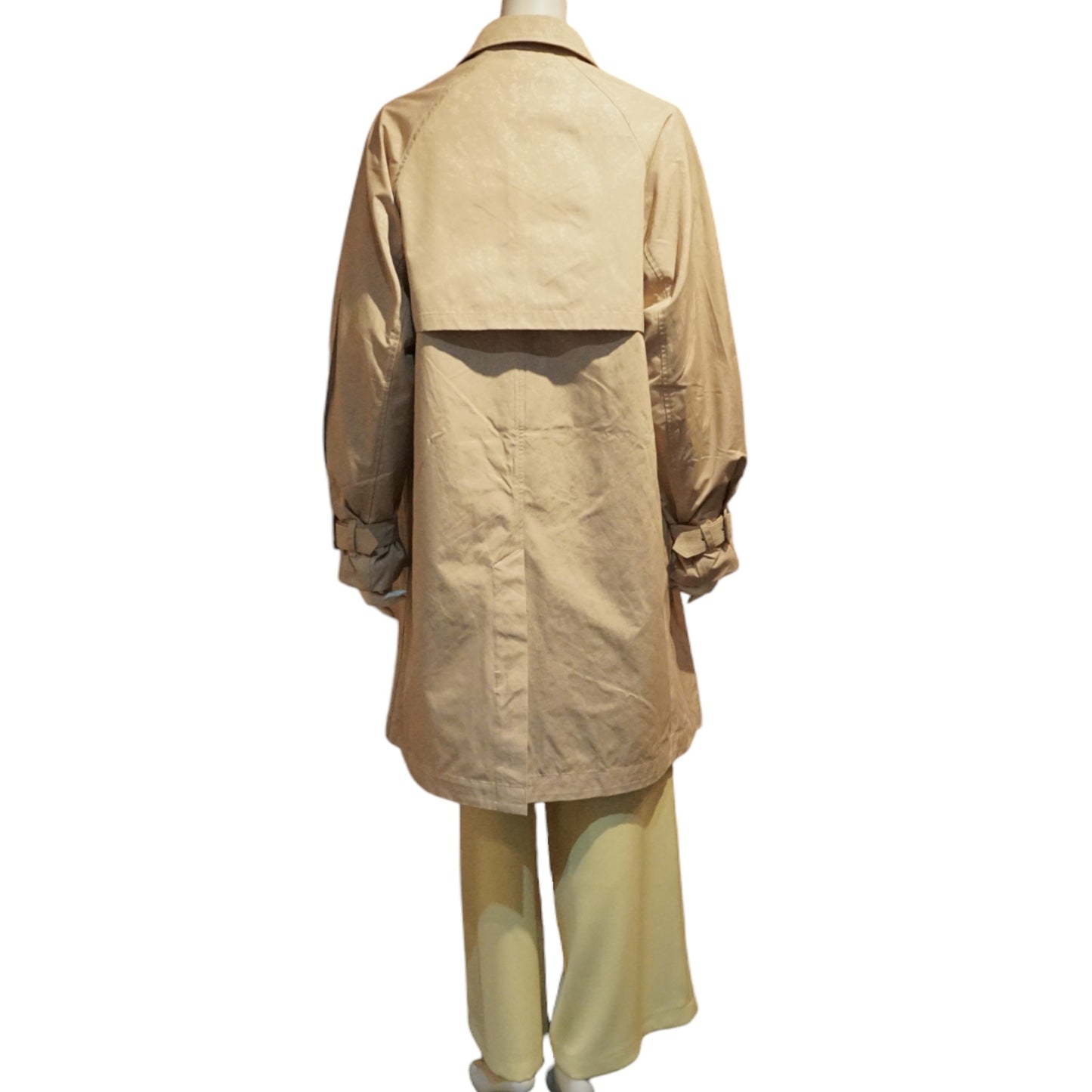 Embossed Bal collar coat