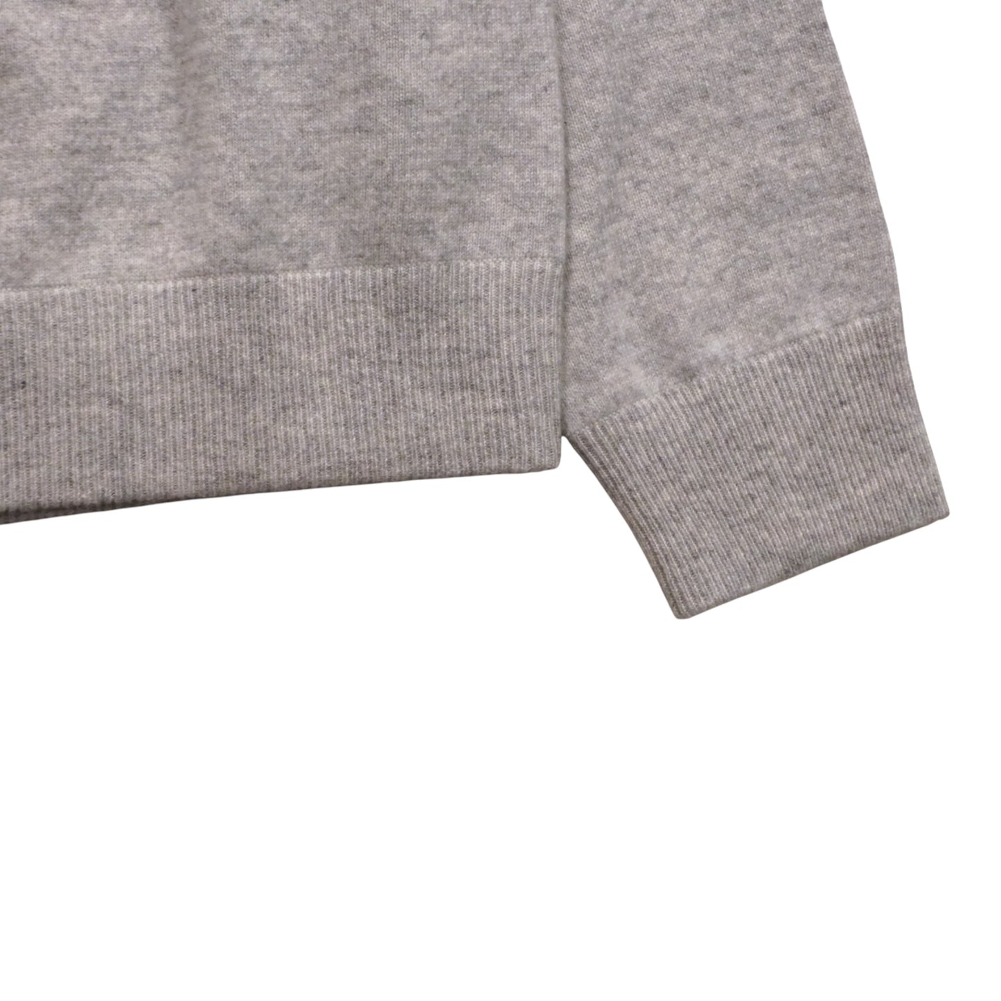 The Quiet Luxury: Cashmere 100% Back-Detail Sweater