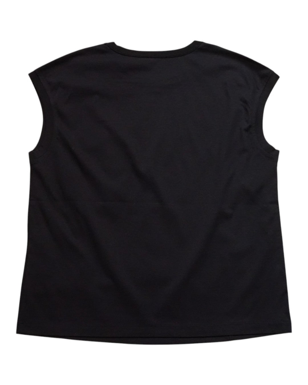 THE SCULPTURAL SILHOUETTE: DIORAMA SMOOTH CAP SLEEVE