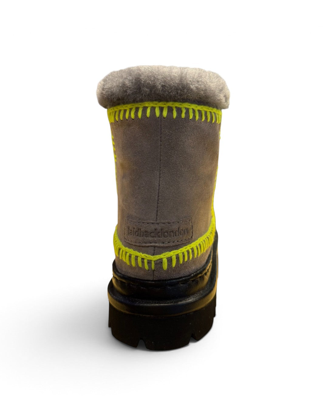 CRAFTED WARMTH, POETIC STEPS: LAIDBACKLONDON SETSU 4.0 CROCHET ANKLE BOOTS