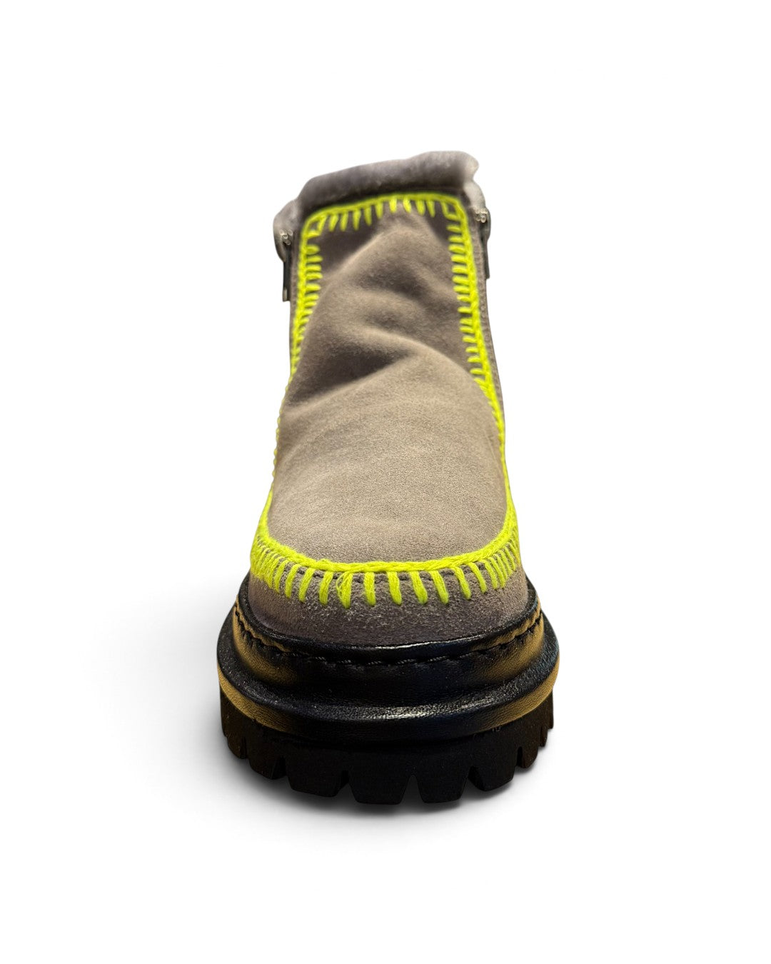 CRAFTED WARMTH, POETIC STEPS: LAIDBACKLONDON SETSU 4.0 CROCHET ANKLE BOOTS