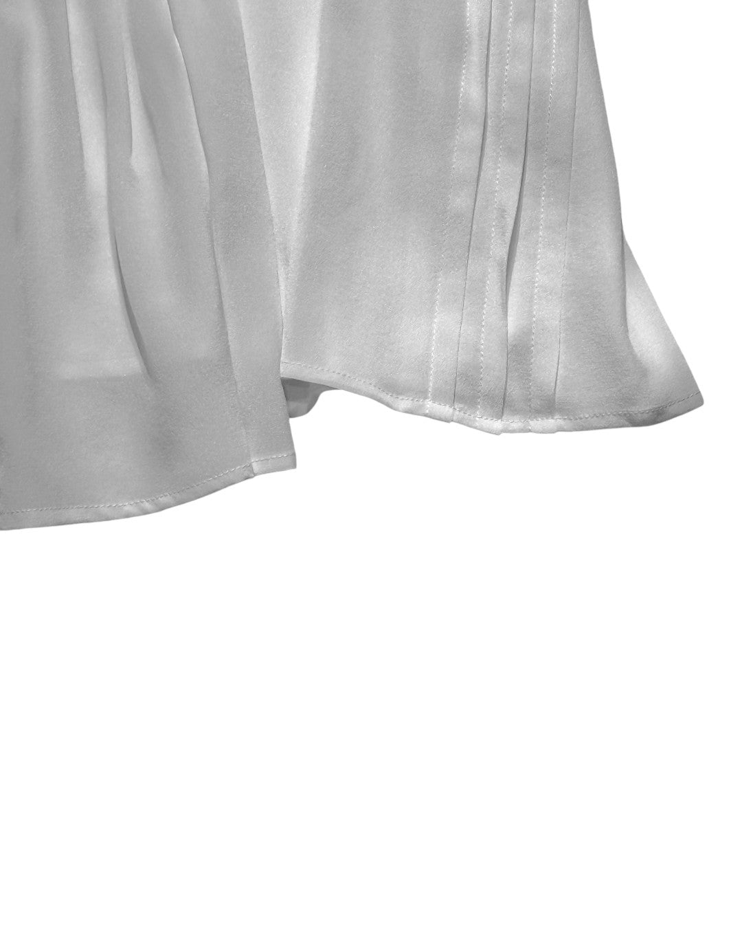 LUMINOUS SILK &amp; ARTISANAL LINES: THE PINTUCK MASTERPIECE
