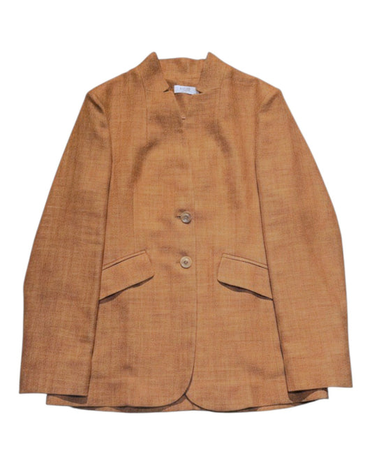 A NEAPOLITAN MASTERPIECE: THE SILKEN EMBRACE OF TAILORING