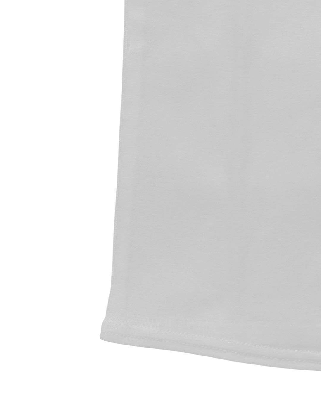 THE ESSENTIAL PURITY: HIGH-NECK MINIMALISM