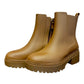 STEP INTO THE RAIN WITH CHIC CONFIDENCE