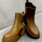 STEP INTO THE RAIN WITH CHIC CONFIDENCE