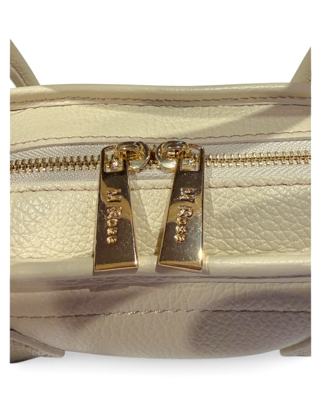 ELEGANT STRUCTURE IN EVERYDAY MOTION: ITALIAN LEATHER HORIZONTAL 2WAY BAG