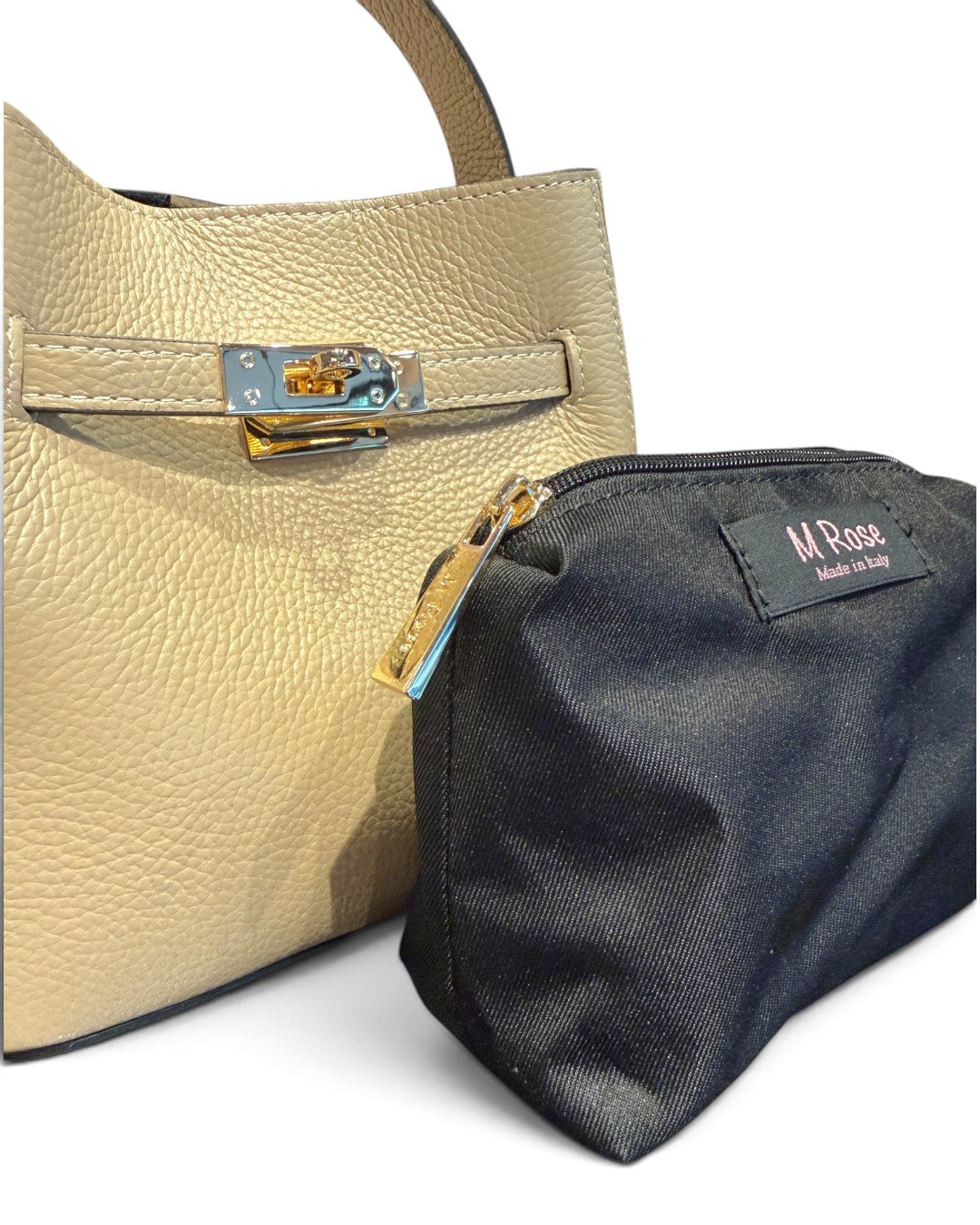 AN EMBRACE OF ITALIAN ELEGANCE: LEATHER SQUARE CROIX 2WAY BAG
