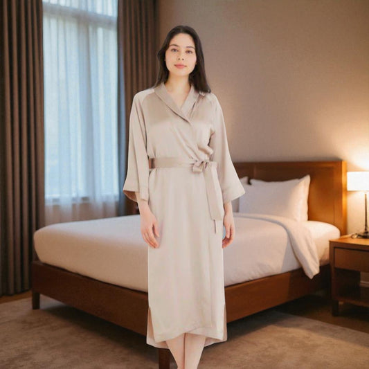 Foo Tokyo: A Timeless Silken Embrace
