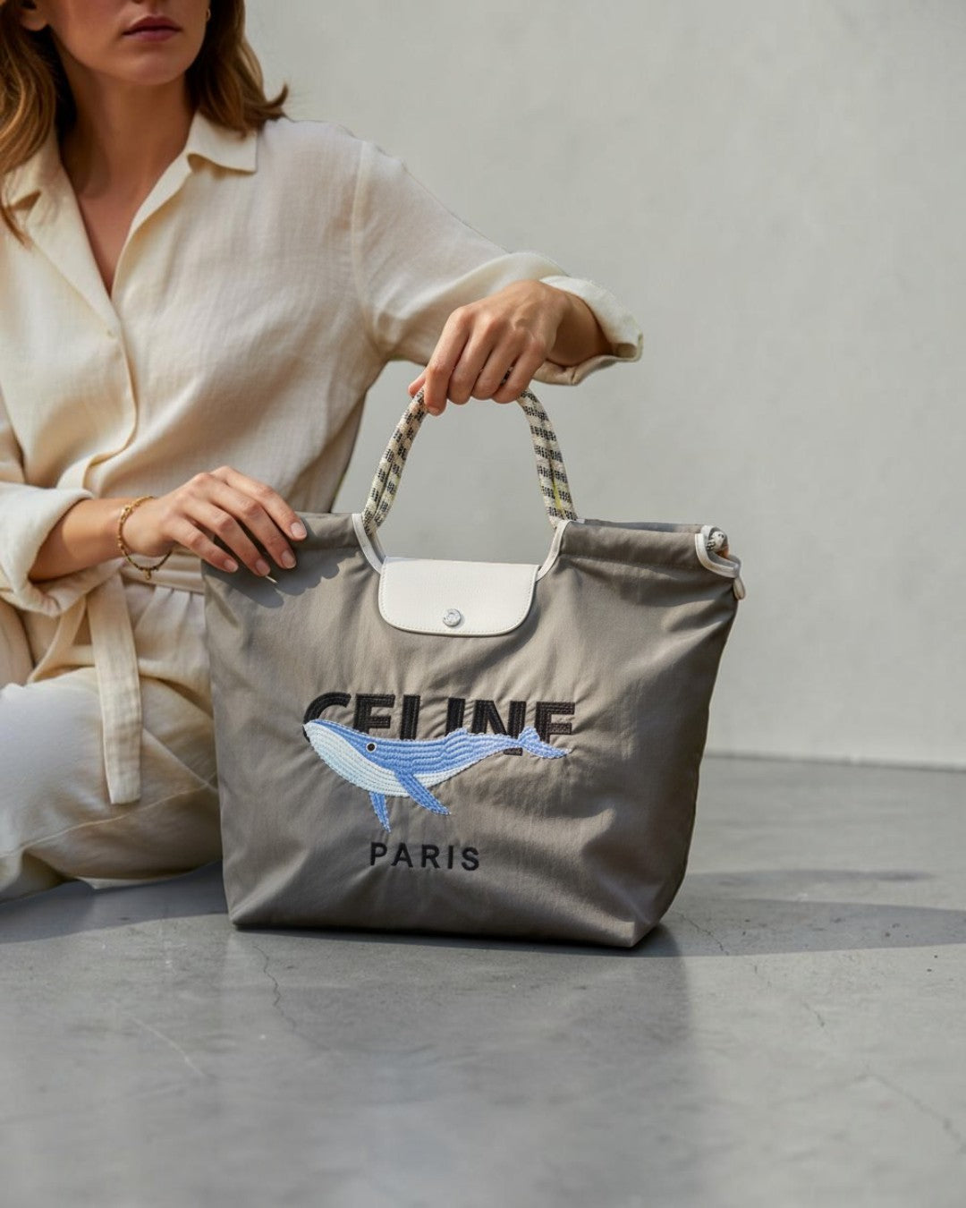 CHIC OCÉAN PARIS: THE WHALE EMBROIDERY TOTE