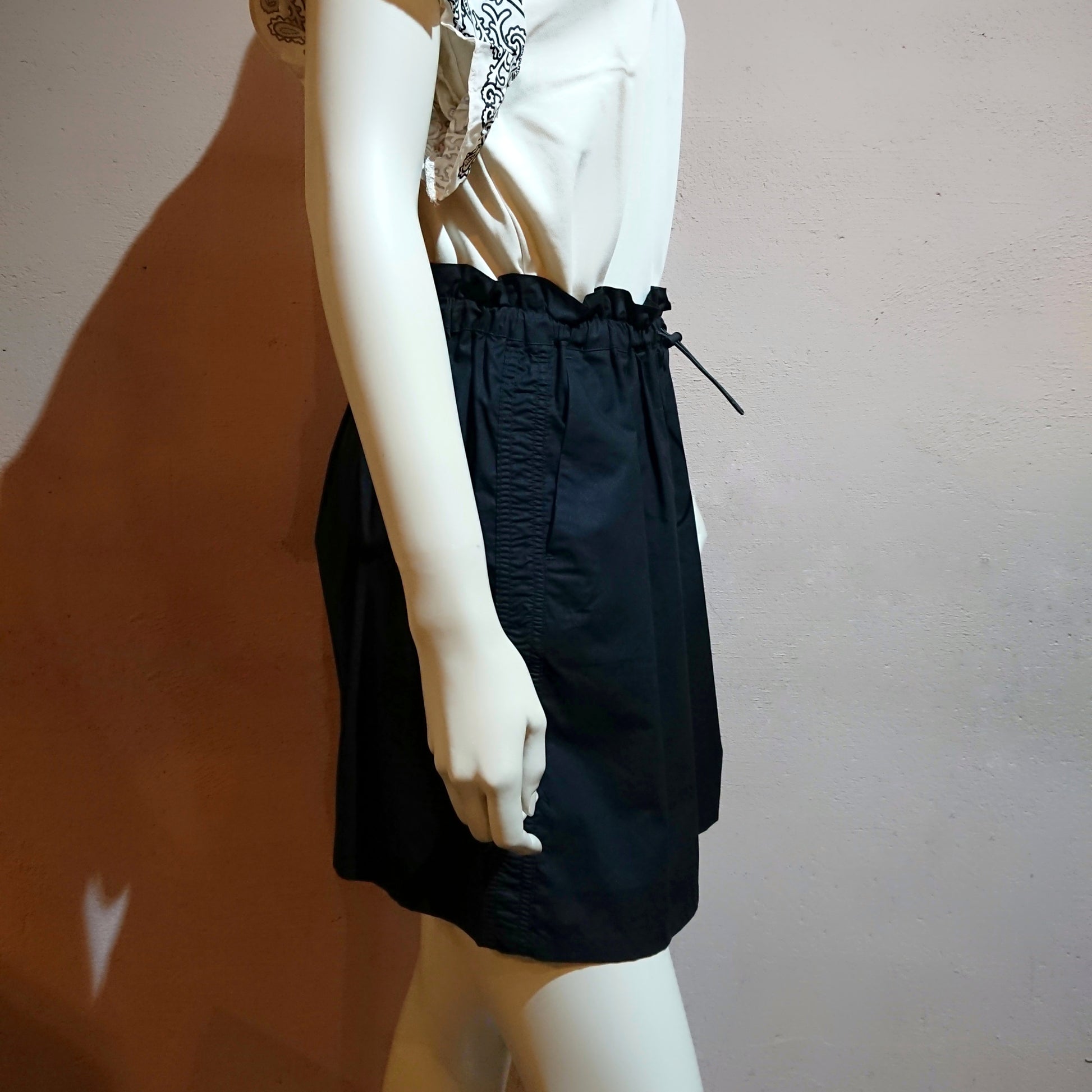 Short Skirt - boutique HANAYA